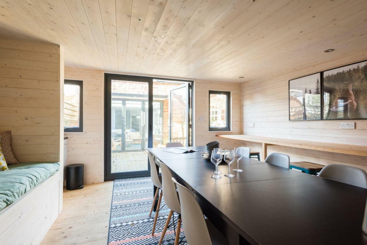 The Navy Court - Scandinavian Inspired 4Bdr Home Оксфорд Екстер'єр фото