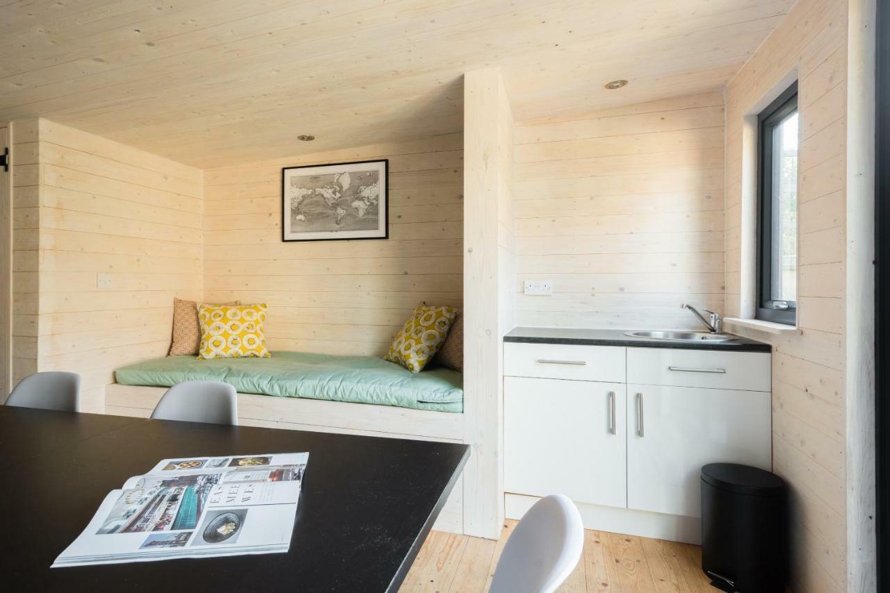 The Navy Court - Scandinavian Inspired 4Bdr Home Оксфорд Екстер'єр фото
