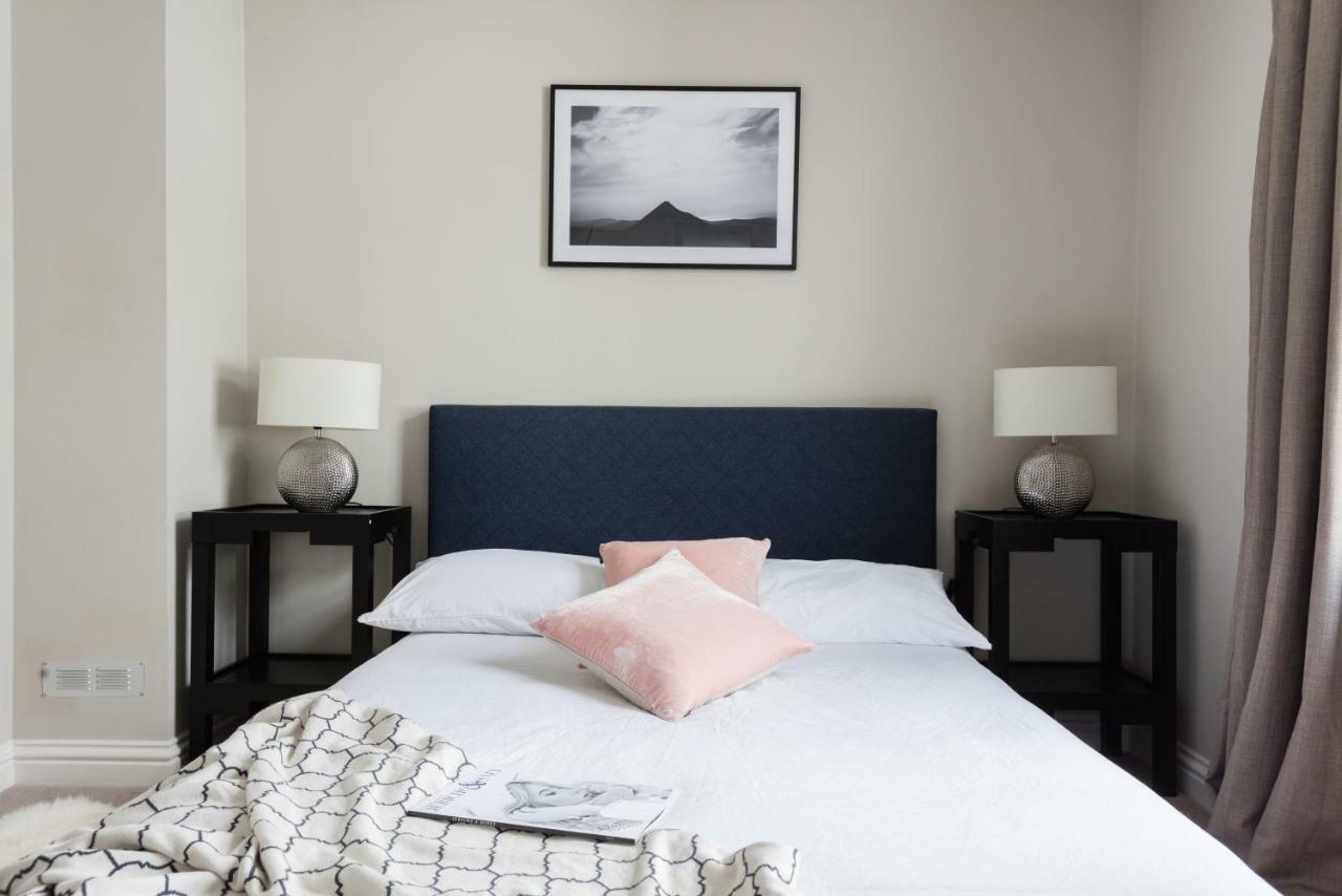 The Navy Court - Scandinavian Inspired 4Bdr Home Оксфорд Екстер'єр фото